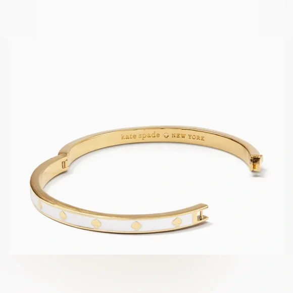Kate Spade Spot The Spade Enamel Hinged Bracelet NWT - Picture 3 of 3